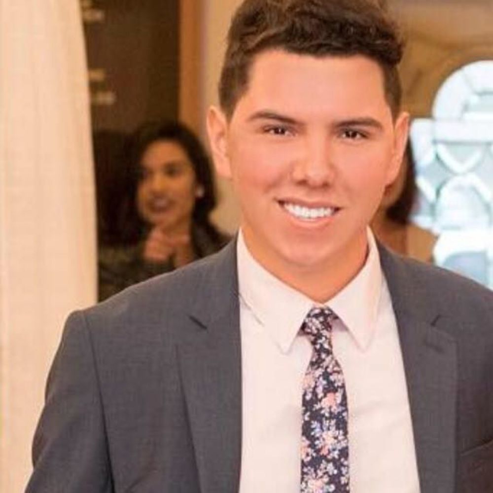 Meet your Posher, Justin